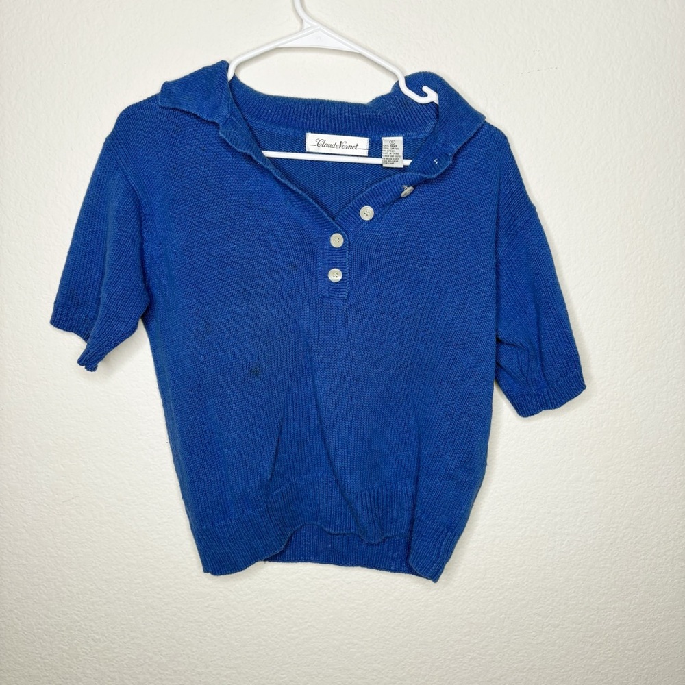 Colorful blue vintage short sleeve sweater collared